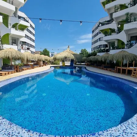 Apartment Ella Luxury Piscina & Parcare Năvodari