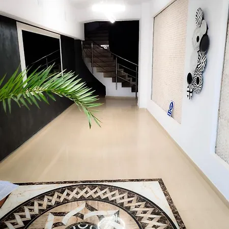 Ella Luxury Piscina&parcare * Năvodari