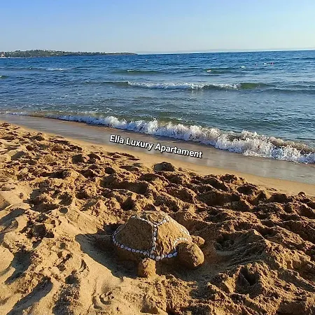 Ella Luxury Piscina&parcare Appartamento