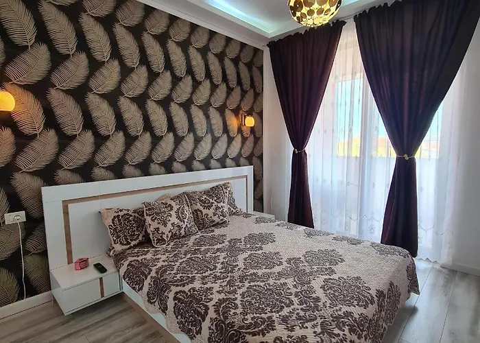 Ella Luxury アパート *